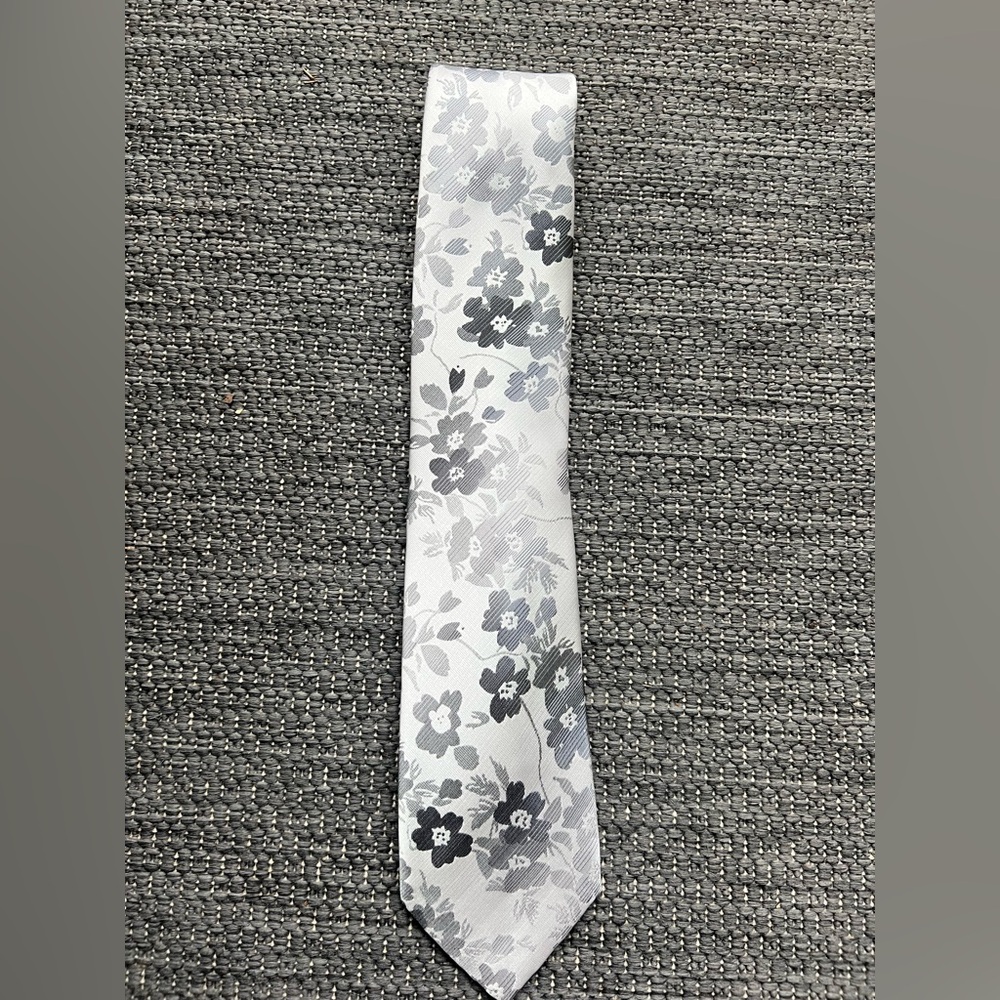 John Ashford Gray Floral Tie